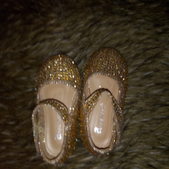 Little Star Toddlers Sparkly Gold Rhinestone Mary Jane Flats- 5 - Picture 2 of 7